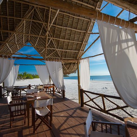 Konokono Beach Resort And Isaraya Luxury Overwater Villas Michamvi Exterior foto