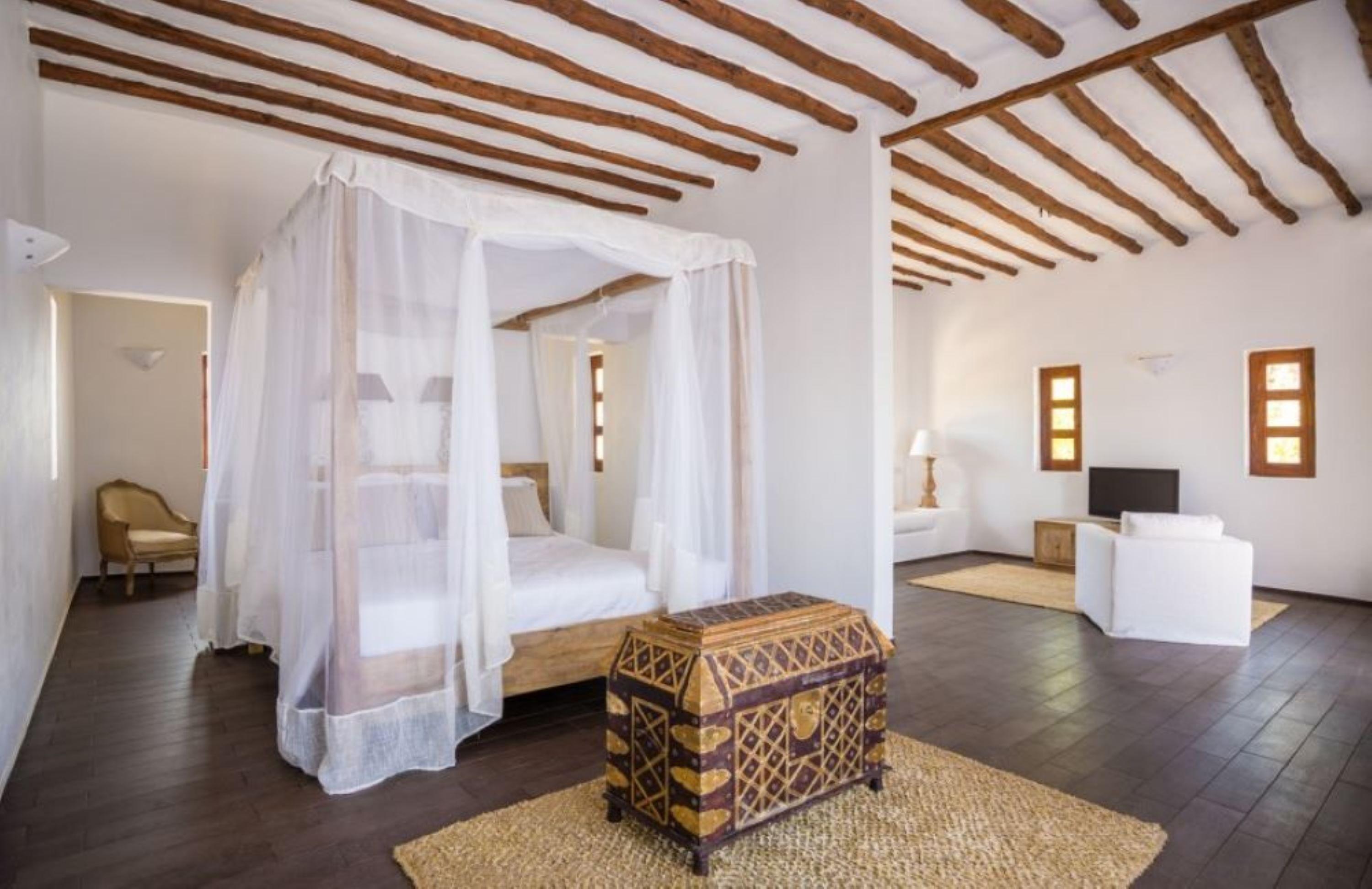 Konokono Beach Resort And Isaraya Luxury Overwater Villas Michamvi Exterior foto