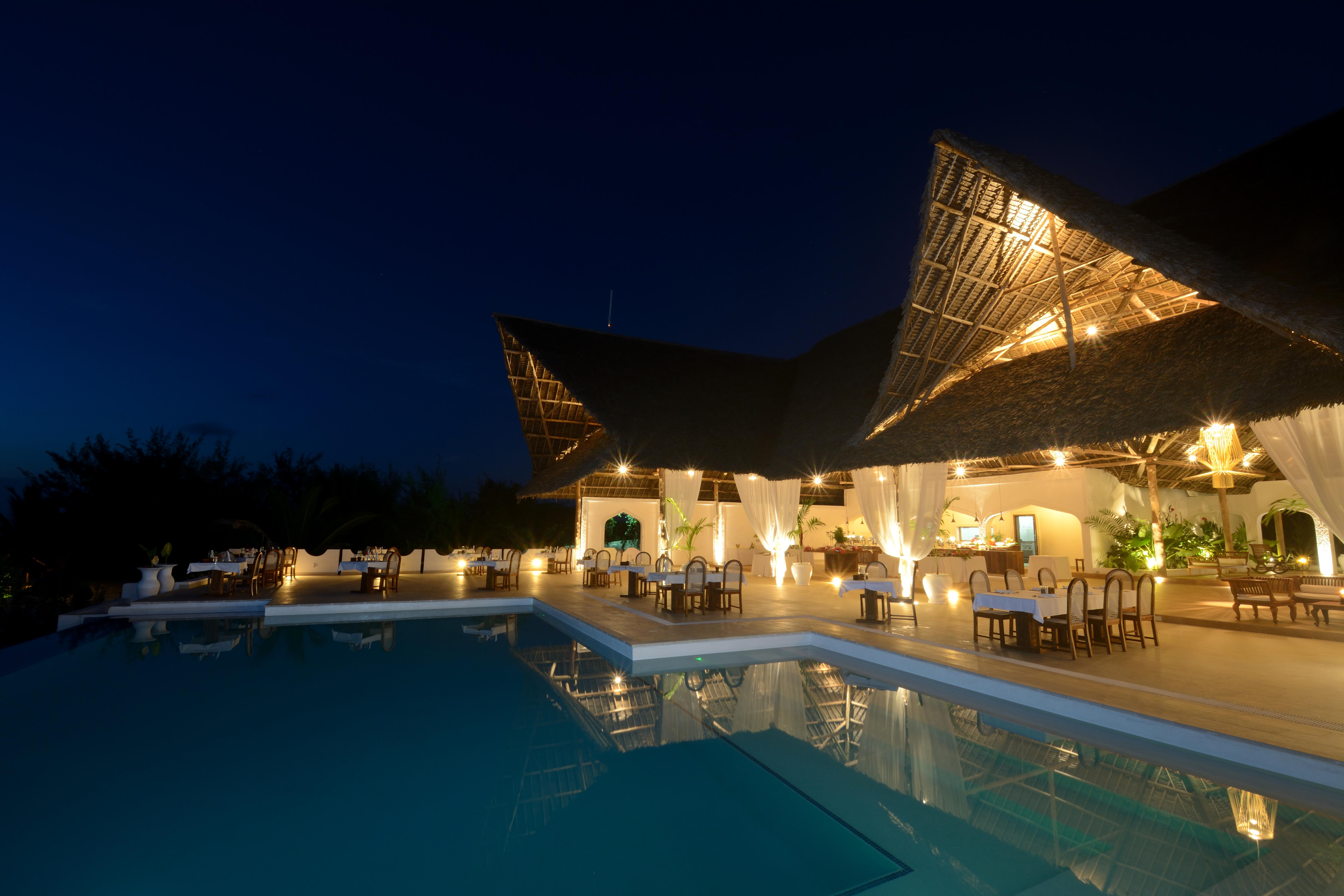 Konokono Beach Resort And Isaraya Luxury Overwater Villas Michamvi Exterior foto
