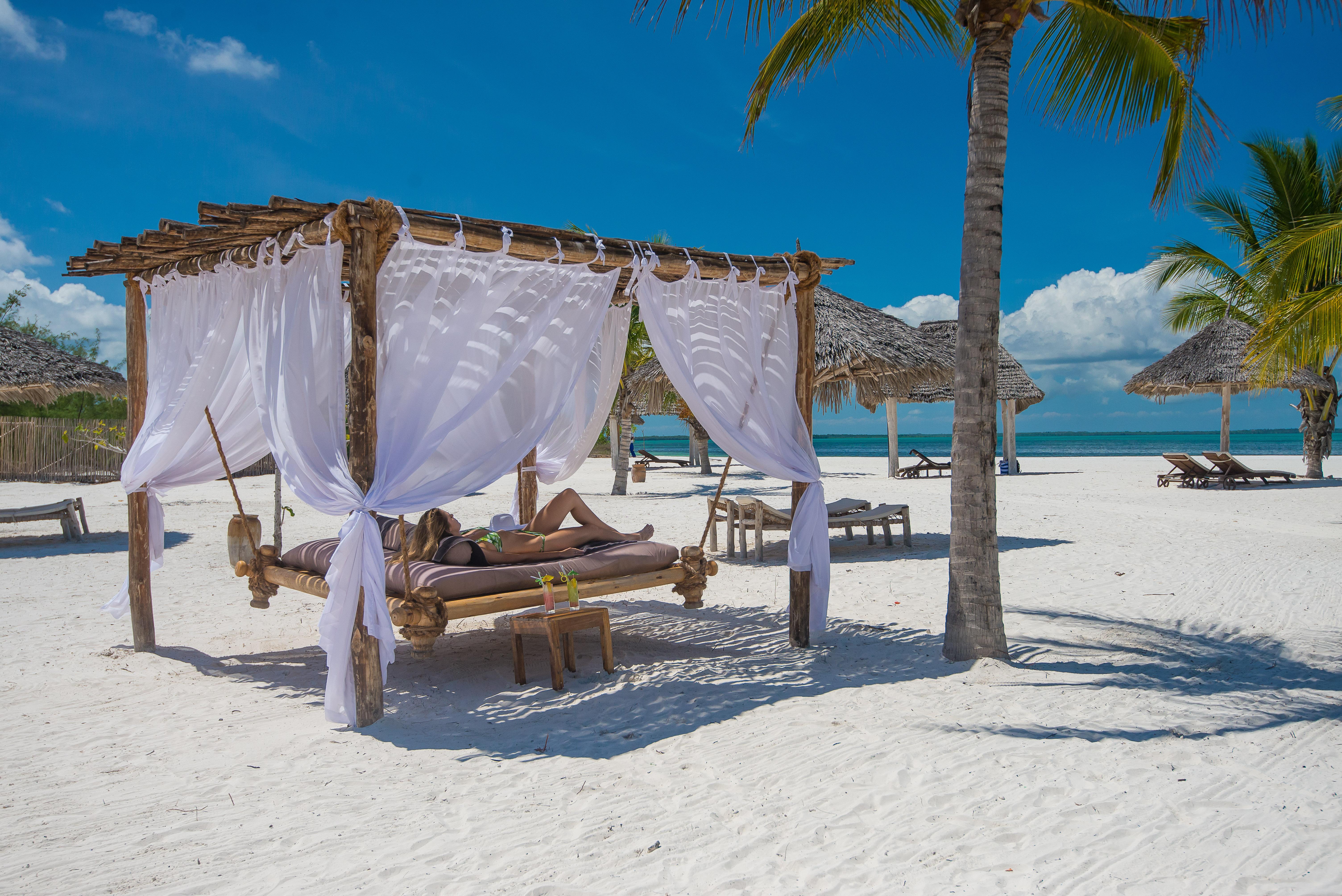Konokono Beach Resort And Isaraya Luxury Overwater Villas Michamvi Exterior foto