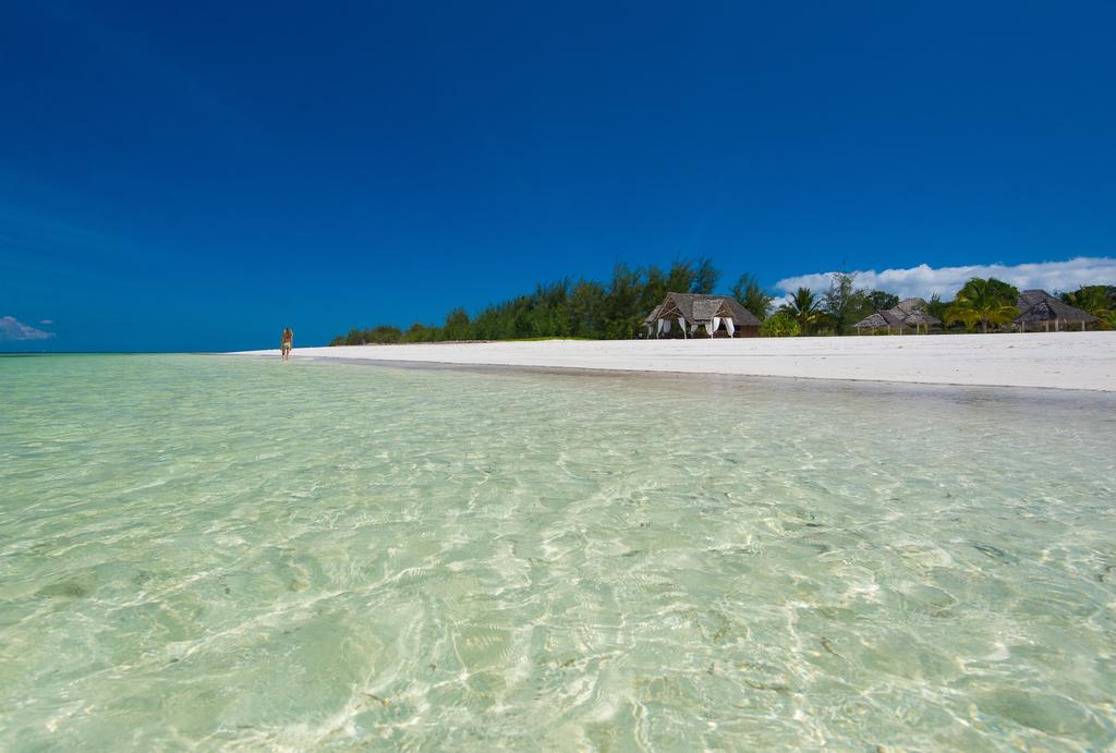 Konokono Beach Resort And Isaraya Luxury Overwater Villas Michamvi Exterior foto