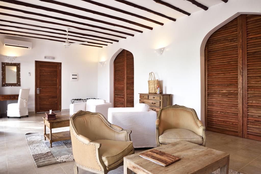 Konokono Beach Resort And Isaraya Luxury Overwater Villas Michamvi Exterior foto
