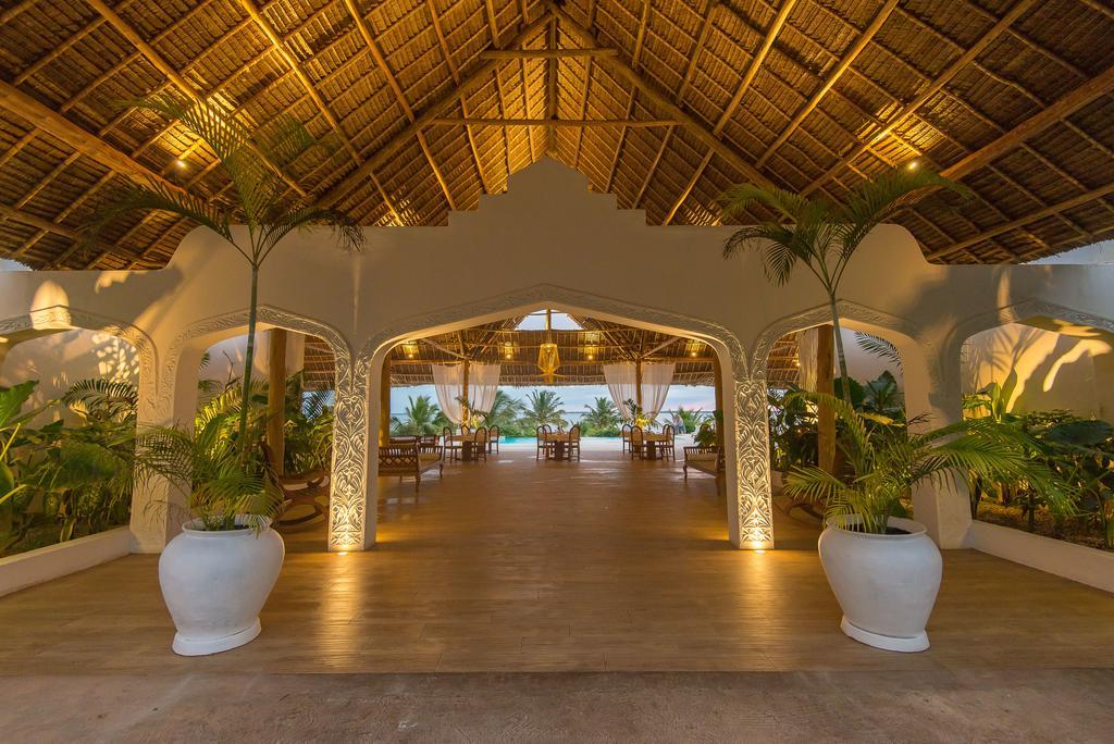 Konokono Beach Resort And Isaraya Luxury Overwater Villas Michamvi Exterior foto