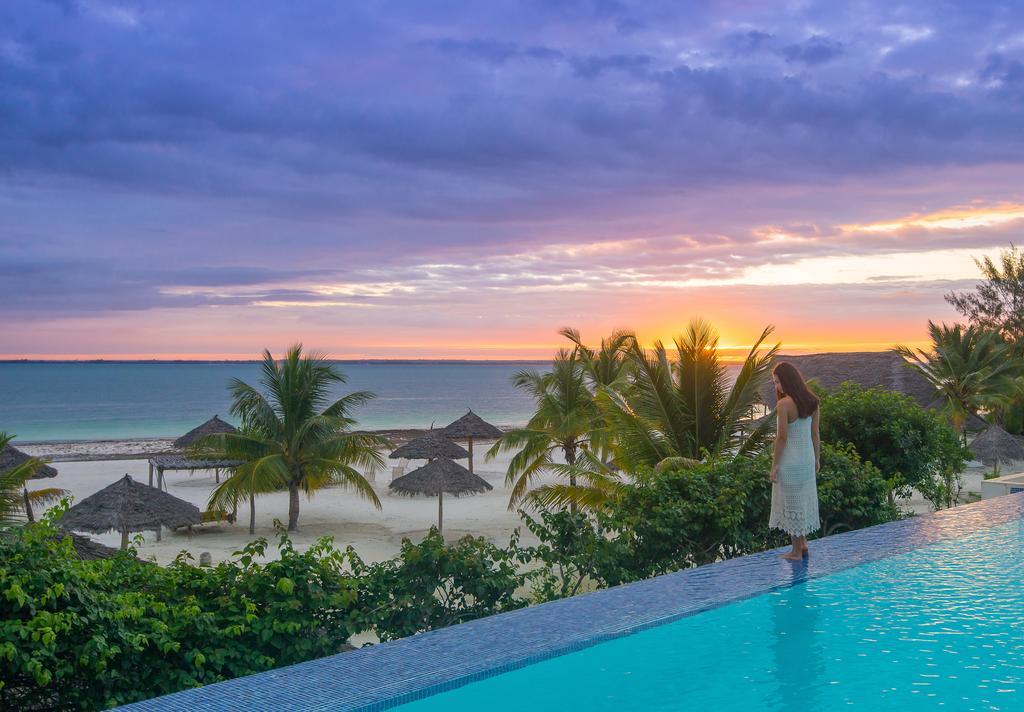 Konokono Beach Resort And Isaraya Luxury Overwater Villas Michamvi Exterior foto