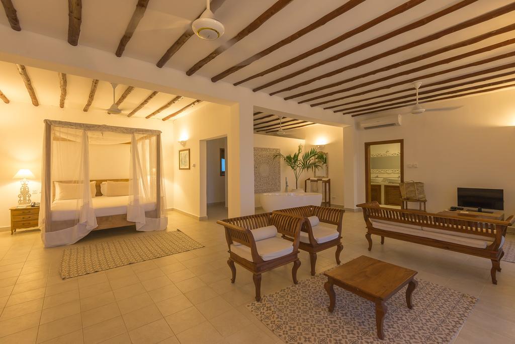 Konokono Beach Resort And Isaraya Luxury Overwater Villas Michamvi Exterior foto