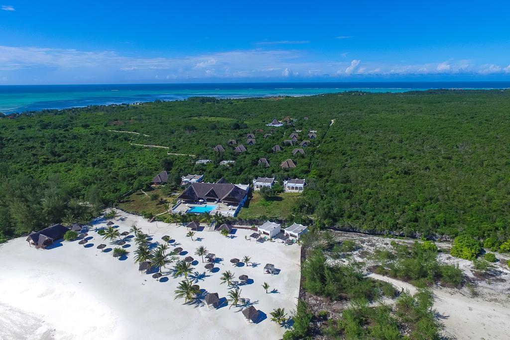 Konokono Beach Resort And Isaraya Luxury Overwater Villas Michamvi Exterior foto